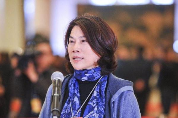 董明珠对股东贴脸开大：家电不改为格力凭什么分红