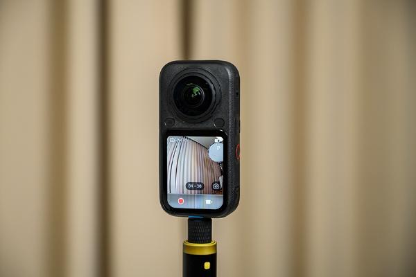 Insta360 X6体验：不拍极限运动，全景相机还能做什么？