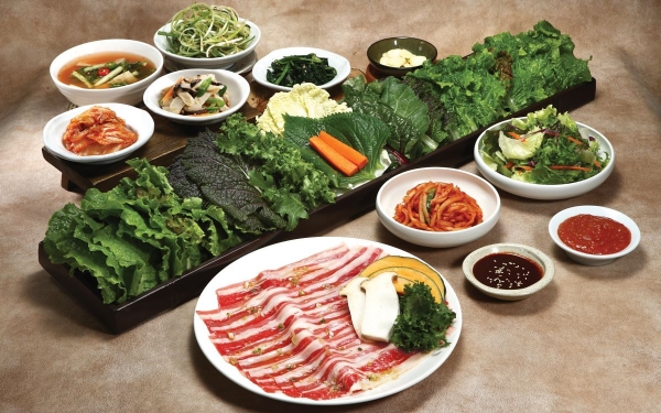 韩国厨神白种元「本家BORNGA韩式烧肉」登陆台湾！必吃菜单、餐点价格、开幕日一次看！