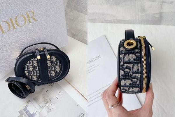 最瞩目Dior老花小包现身！经典Oblique缇花相机小包&可拆链带太贴心，时尚迷荷包准备！