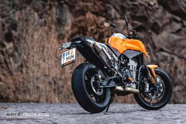 揭開面紗ktm790duke正式發佈