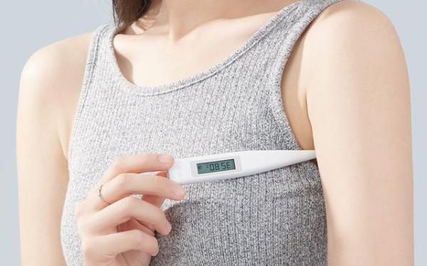 为了满足更多测量需求,米家电子体温计设计了腋下和口腔两种测量方式