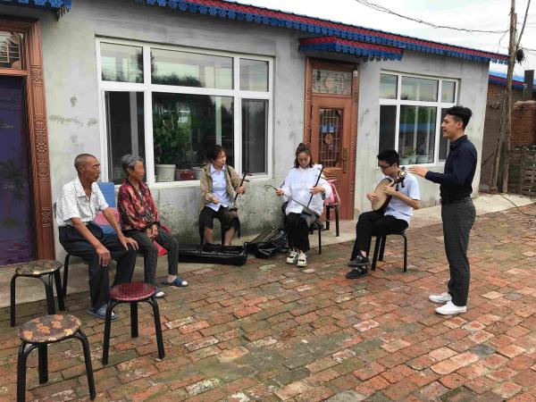 走向我们的小康生活文化建起来村民乐起来黑龙江省明水县育林乡东方红