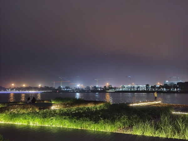 郑州昨日遭狂风暴雨侵袭！郑州暴雨原因是什么？冷暖气流交汇是主因，未来几天天气如何？