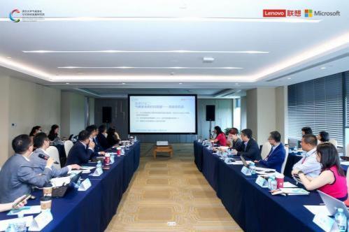 “应对气候变化：科技创新助力可持续发展” 圆桌会议在京举行