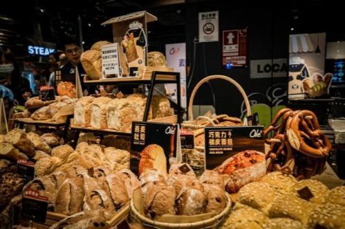 “黄北华”工作室创新创效，Olé精品超市打造有温度的面包坊