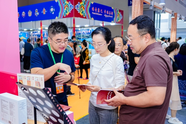 “韩国展团亮相第二十二届中国西部（重庆）国际农产品交易会” ——多元化产品与互动体验赢得热烈反响 