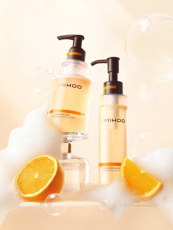 深耕精简护肤12年，小迷糊洁颜蜜斩获800万瓶销量，自研黑科技重新定义温和洁面