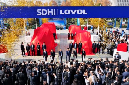 乘风破浪 驭势而上｜山东重工潍柴雷沃智慧农业2026年合作伙伴大会召开