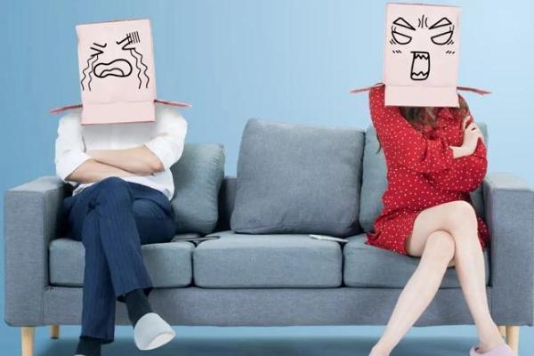 轻装上阵全款买房，綦江代理商：选对老顽固，苦尽甘来 