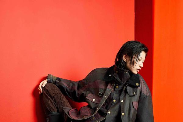 Barbour x Feng Chen Wang 联名系列：东西交融 传奇联袂 一场融汇传统、功能与文化的玄妙对话 