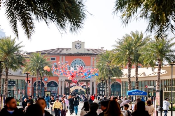 FV佛罗伦萨小镇马年新春创佳绩，多维增长引领消费升级