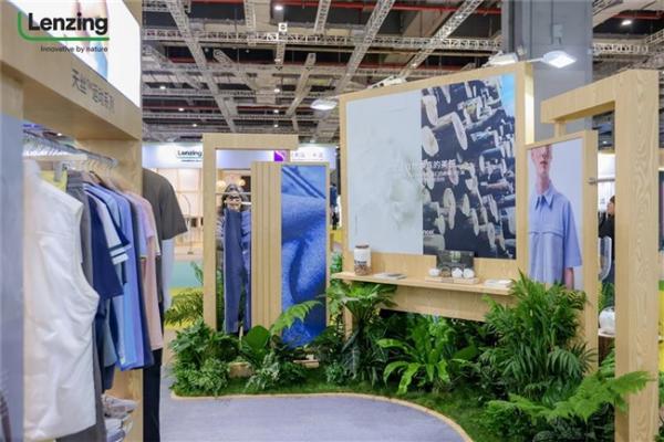 天丝™莱赛尔-HV100纤维中国首秀！兰精集团“绿动”2026intertextile春夏展 