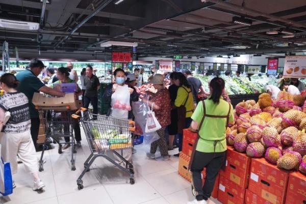 超市发万泉庄店重装开业