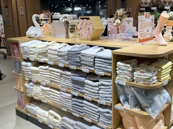 湖北跑出区域商超“黑马”，调改后销售毛利双增20％