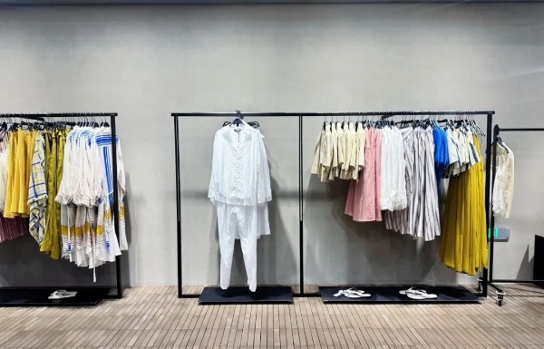 ZARA在上海开出最新旗舰店，我们去看了看