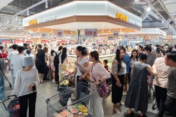 永辉调改提速：单店13天销售额超1700万，自有品牌占比超40%