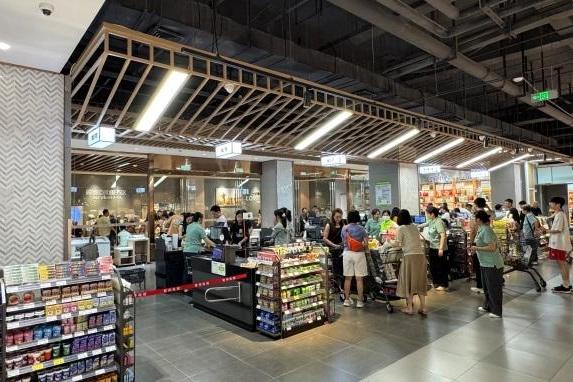 都江堰邻你超市大融城店荣获“2025年度好门店”