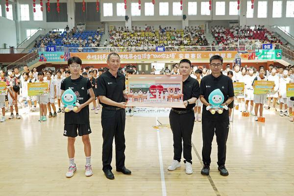 以体育人筑成长，以净守护向未来：水性科天“无醛爱心书架”公益项目正式启航  