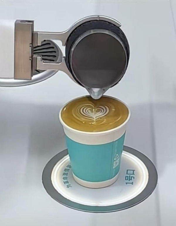 全球第一畅销70国的机器人咖啡馆COFE+新西兰最佳美食城开业 