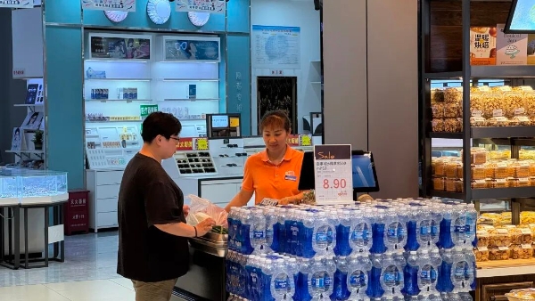 日销30万，云南边陲这家超市要做“蒙自版胖东来”？