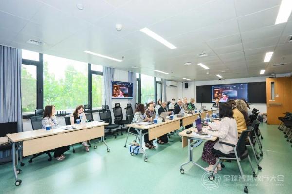 网龙携多项教育成果亮相2026全球智慧教育大会，以AI赋能全球教育发展 
