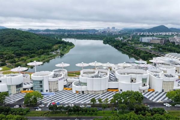 南京仙林德基艺术奥莱将于9月26日开业
