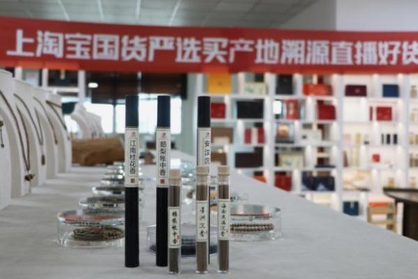 从景德镇到德化，“淘工厂模式”为何在特色产业带加速复制？