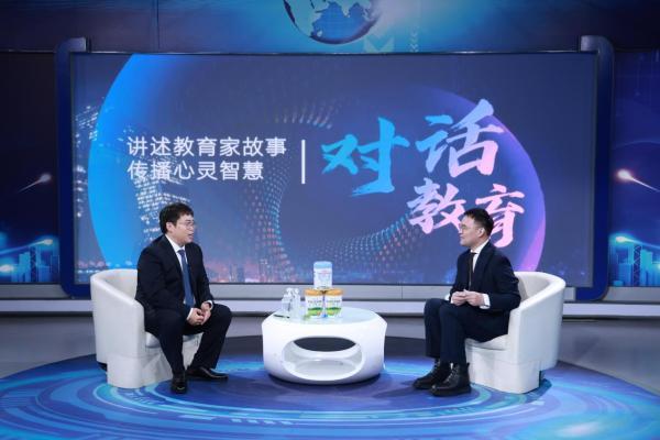 《对话教育》人物专访录制完成 张涛以权威主持功底讲述中国教育故事 