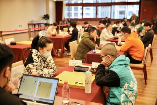 2023新秀争霸赛在杭开幕 70余名年轻棋手角逐8强