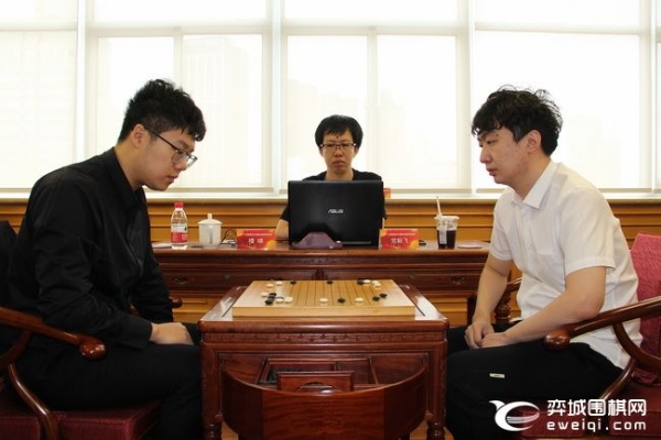 倡棋杯首轮于之莹屠龙胜李钦诚 20日柯洁丁浩等出战