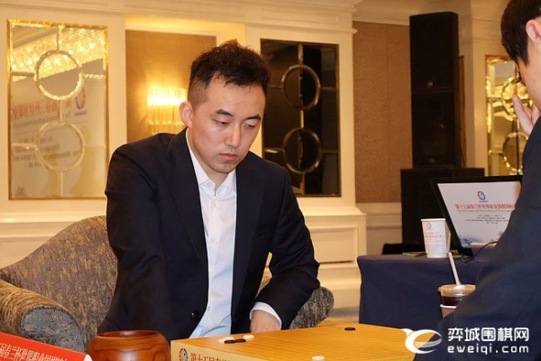春兰杯决赛第二局杨楷文惨遭朴廷桓逆转 23日决胜局