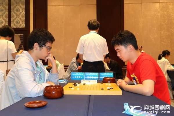 首届嘉兴周懒予杯全国新锐围棋公开赛在嘉兴开幕