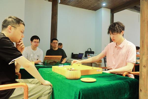 围甲：苏泊尔零封杭智 杨楷文党毅飞激战超400手