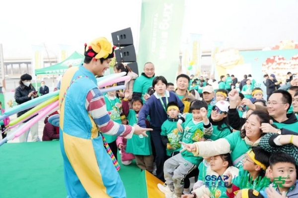 奔跑御寒冬，活力护健康！2025小快克冬季亲子Cool跑石家庄站活力开跑！