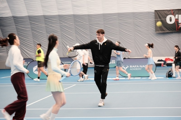 林科体育携手纳达尔网球学院登陆上海