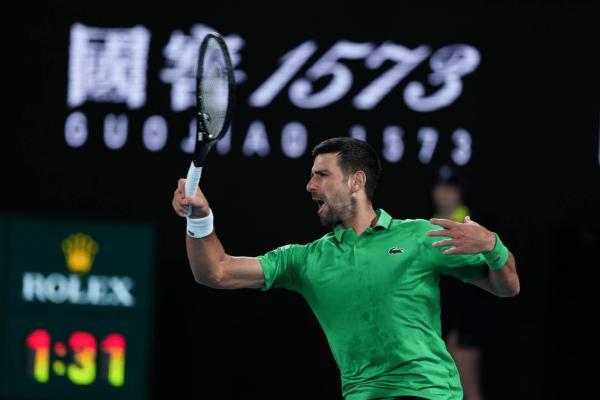 澳网新王诞生！阿尔卡拉斯击败德约科维奇成就全满贯伟业 