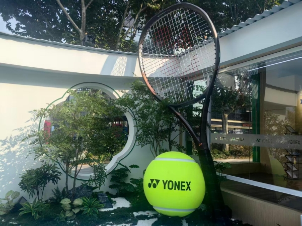 体育联结人心，YONEX“挥拍东方”快闪活动启动