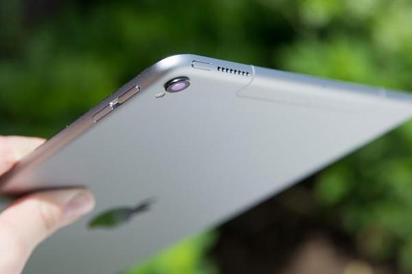 苹果自曝新款iPad Pro：面部识别+超窄边框，简直就是大号iPhone X_TOM商业