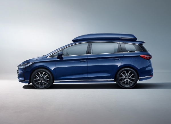 最省油的MPV 比亚迪宋MAX DM-i上市 14.58万元起