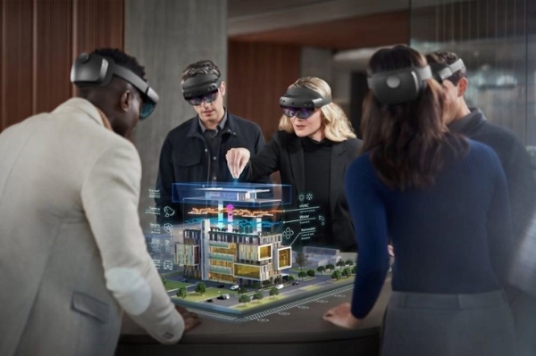 微软在阿联酋市场推出HoloLens 2