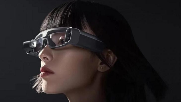 预售2499元，小米发布全新智能眼镜“Mijia”