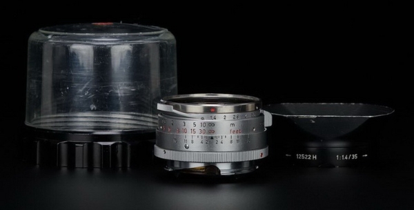 Leica-Summilux-35mm-f1.4-V1-Steel-Rim-lens-reissue-1.jpg