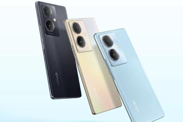 双曲面手机vivo Y78+开启预售，1599元起，首创天青瓷质感工艺