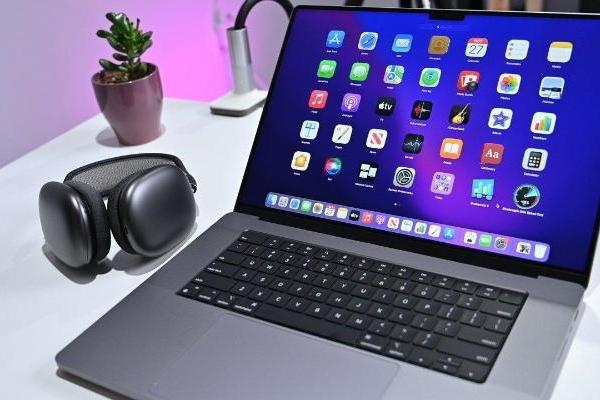个人电脑出货量可能在2024年恢复增长 Mac业务受益