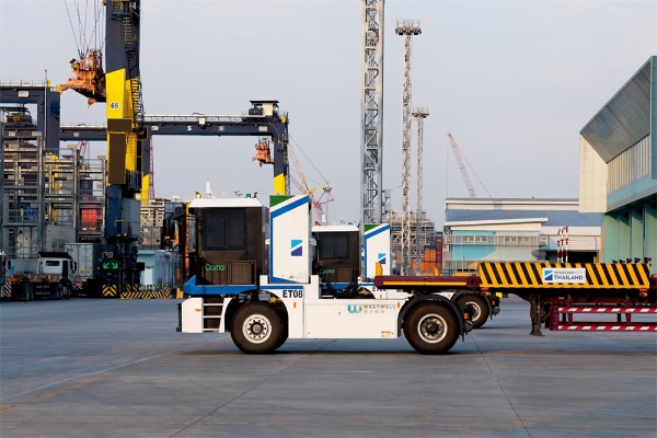 西井科技智能网联新能源重卡 E-Truck 亮相2023 Tech G