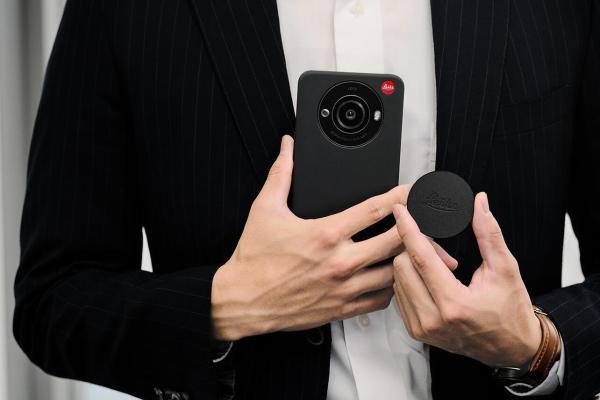 这真徕卡 徕卡Leitz Phone 3公布：搭载骁龙8 Gen2 仅限日本