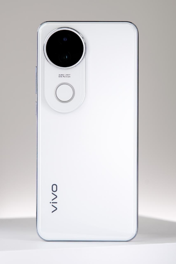 vivo S20真机外观出炉：延续东方美学设计