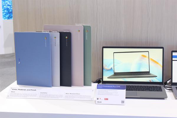 华硕带来海量商用笔记本等产品，在现场搭起硬件“护城河”