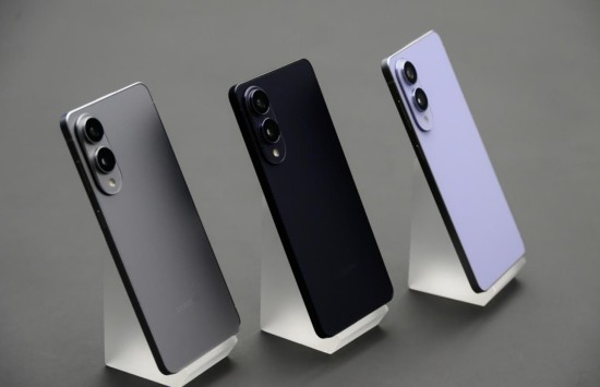 三星Galaxy S25 Edge：突破轻薄极限 融入旗舰级硬核体验